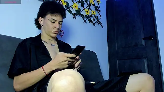 Maxxx bigcockx online show from February 23, 2:35 am