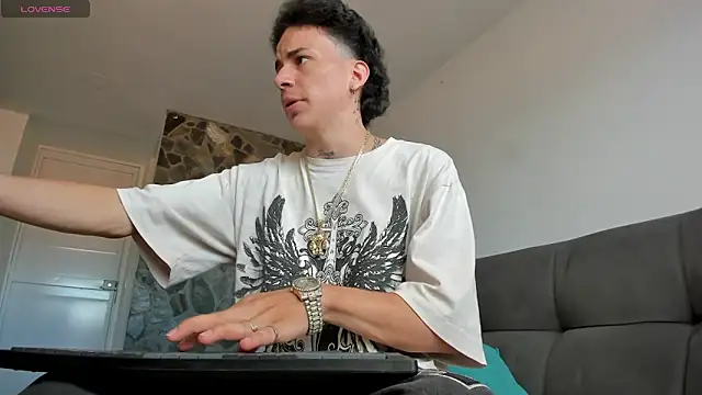 Maxxx bigcockx online show from June 22, 8:57 pm