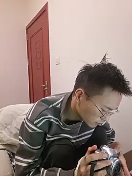 Aint686 online show from April 11, 5:38 pm