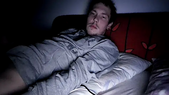 Teddy66779 online show from February 7, 8:47 pm