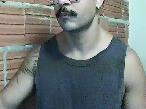 moreno18rn online show from April 29, 3:27 pm