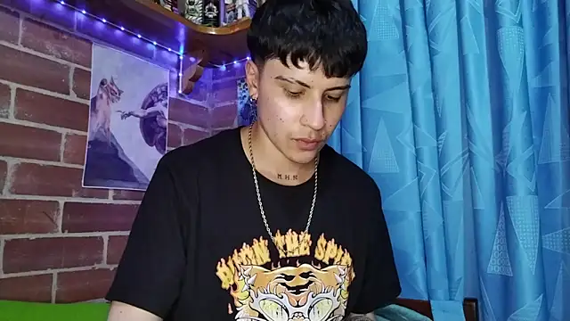 PaulDamico online show from March 17, 4:37 am