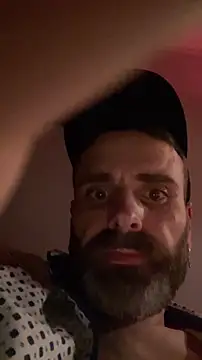 Wichoneisit online show from April 16, 1:16 am