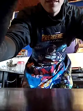 blackninja66 online show from April 28, 8:35 pm