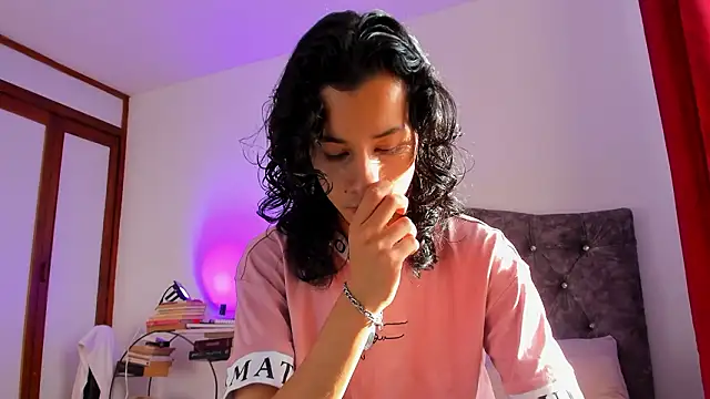 Benjamin fiore online show from February 5, 9:55 pm