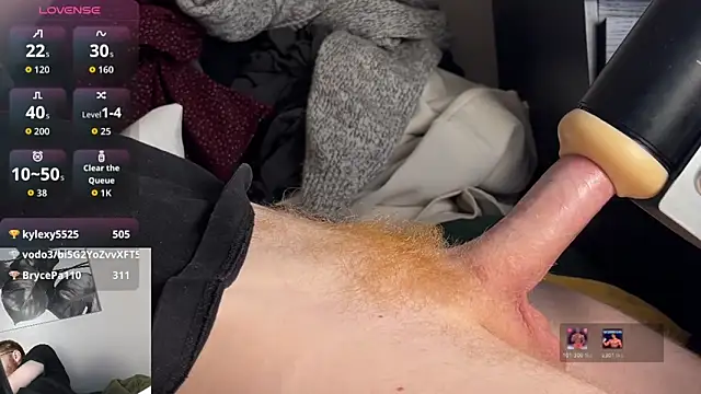 Gingerxl8 online show from April 10, 10:28 pm