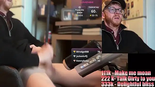 Gingerxl8 online show from April 9, 10:27 pm