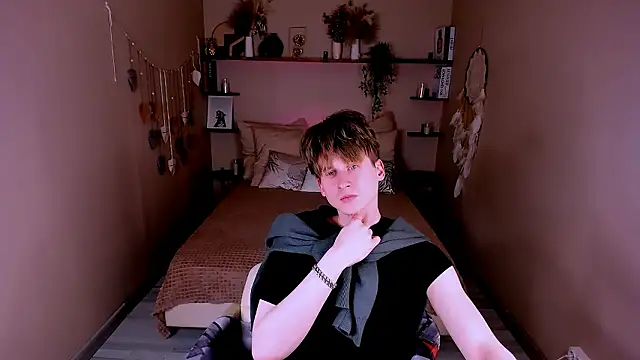 ScottPierce online show from February 3, 2:53 am