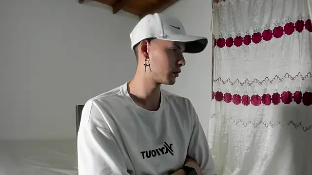 Vlad  night online show from April 27, 4:31 am