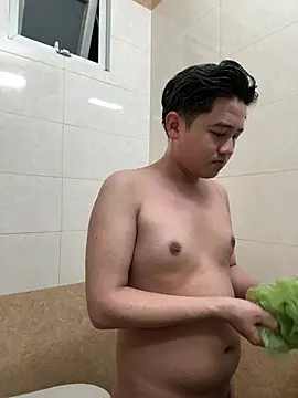 Kami Kazo online show from February 18, 2:04 pm