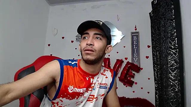 Caius fox online show from March 7, 11:41 am