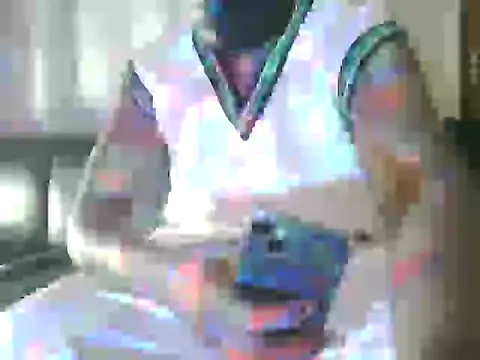 caramelflames101 online show from February 14, 11:33 pm