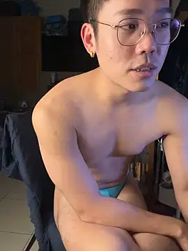 Albert Lin online show from February 4, 2:45 pm