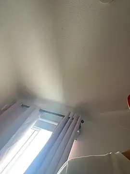 AxelMuller online show from March 25, 1:37 pm