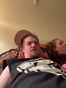 nymphcouple8395 online show from March 16, 8:07 am