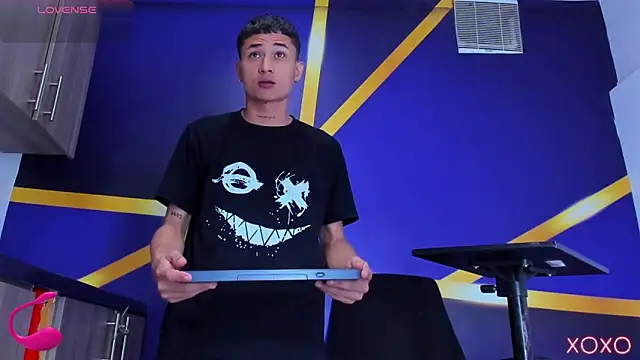 Matheus Ic online show from February 1, 4:05 pm