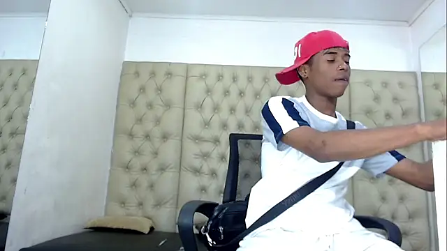 TonnyMarck online show from March 11, 2:40 am