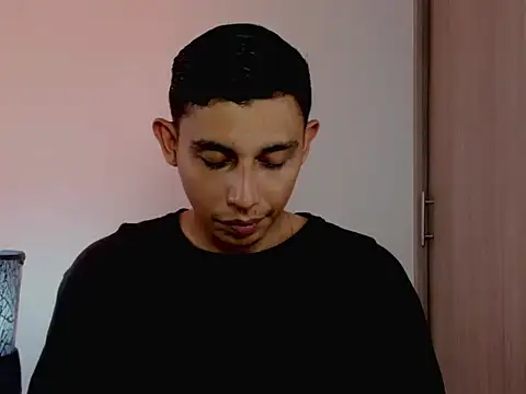 nilo2021 online show from April 13, 8:53 pm