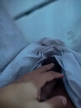 comesuabuceta online show from March 27, 8:26 am