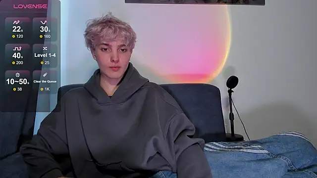 bunnyblush67 online show from April 23, 6:40 am