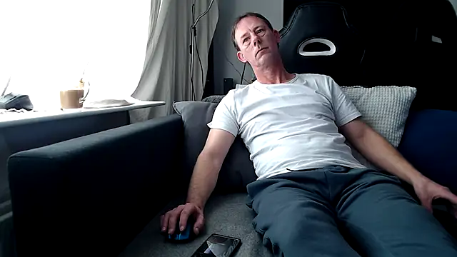 Sexy Ass Mike online show from March 6, 1:19 pm