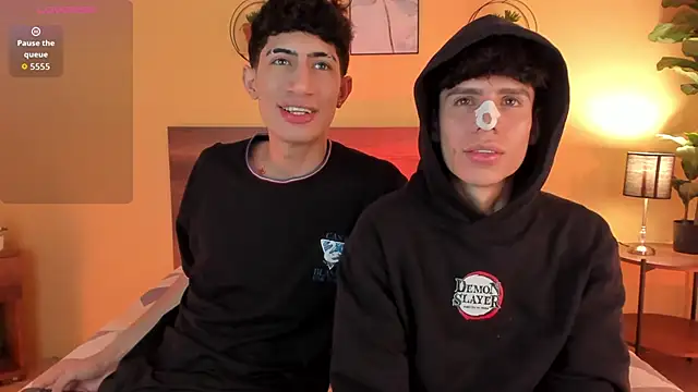 Angel eros  online show from March 7, 5:27 am