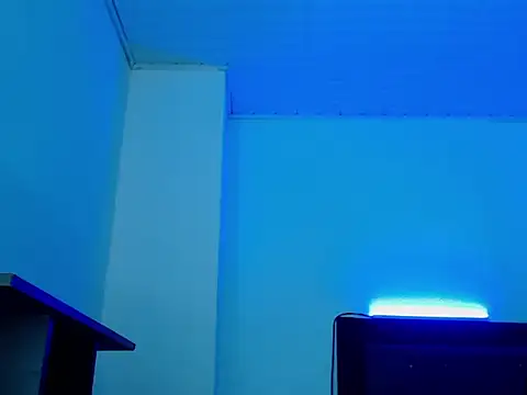 hotboyluxe online show from April 27, 7:05 am