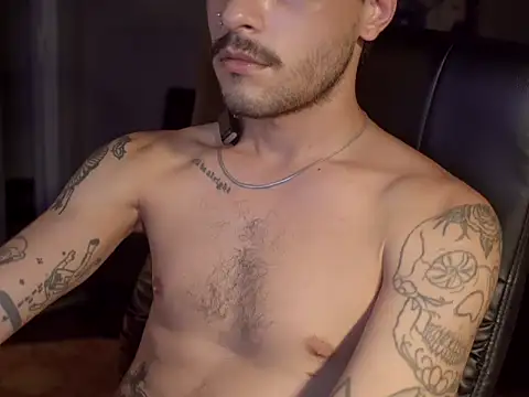 favdealer online show from March 17, 11:51 pm