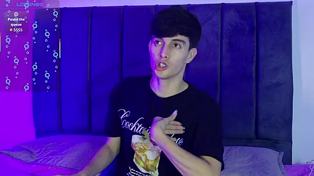 axxxel twink online show from May 17, 2:52 am