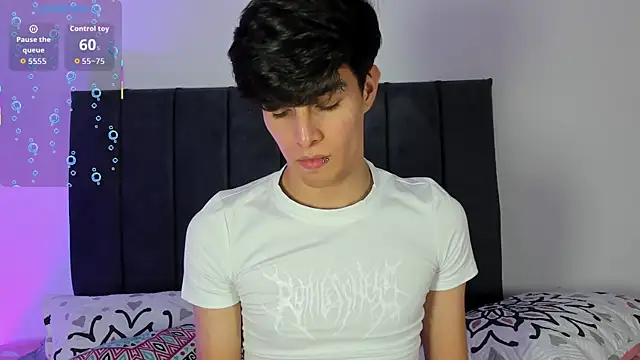 axxxel twink online show from April 24, 2:14 am