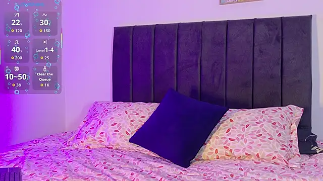 axxxel twink online show from May 21, 2:29 am