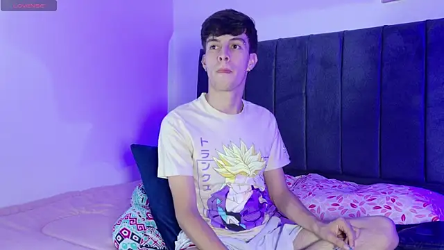 axxxel twink online show from May 12, 2:09 am
