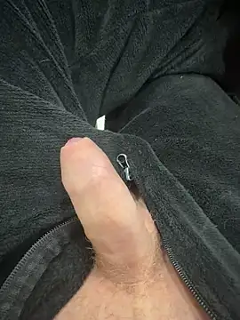 petitsexe52 online show from March 20, 6:28 am