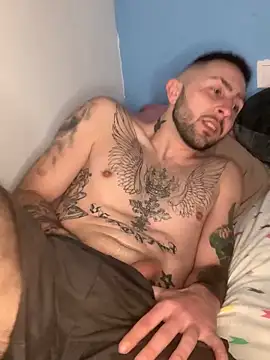 robeertiito online show from March 19, 8:23 pm