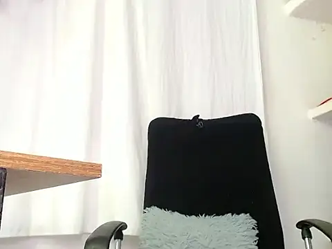 Oswall Bigcock1 online show from February 11, 4:12 pm