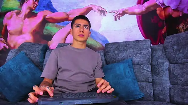 Aron pulse online show from April 6, 2:07 pm