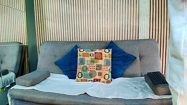 DaveParker  online show from April 21, 1:39 pm