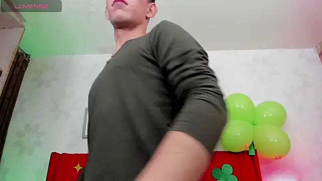 arlequiin  online show from March 17, 4:04 am