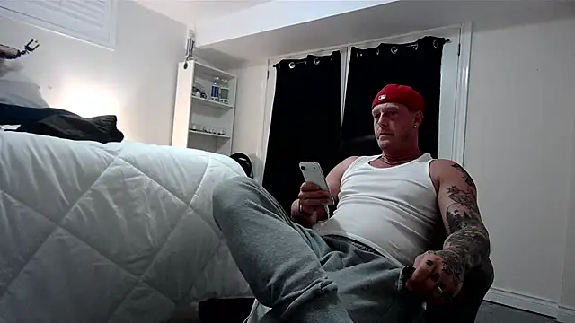 HotnCole online show from March 24, 1:22 am