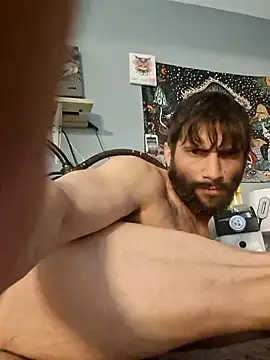 TrndSettr online show from February 2, 11:46 pm