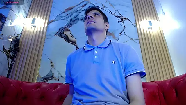 Adam Arango  online show from February 3, 12:21 pm