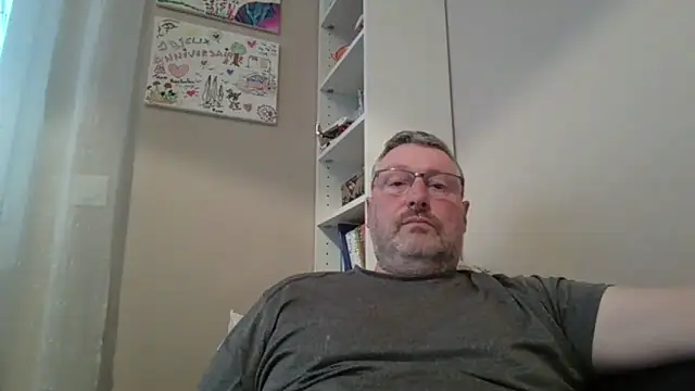 doudou310 online show from March 18, 5:54 am