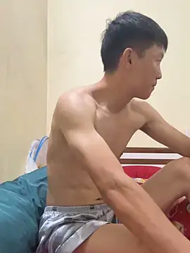 holl110 online show from April 11, 4:30 am