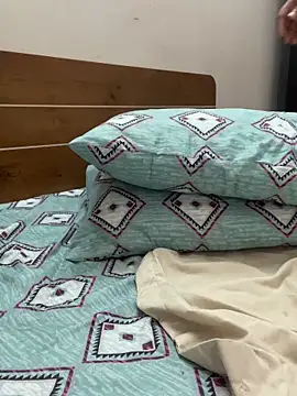 ur crazybrother online show from March 16, 8:07 am