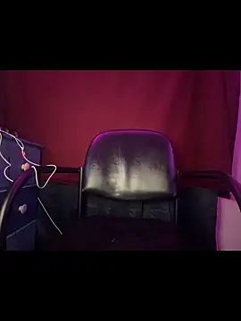 vexahleah online show from June 3, 2:33 pm