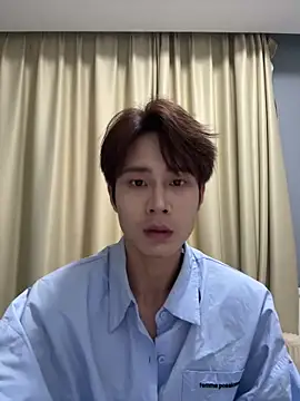 SM 004 online show from March 12, 10:01 am