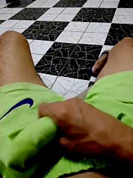 miximilian online show from March 18, 1:30 am