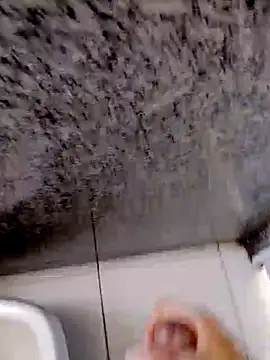 miximilian online show from March 27, 6:09 pm