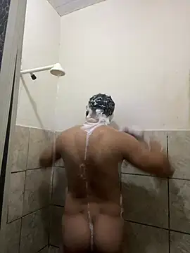 Loaisn online show from March 18, 2:14 am