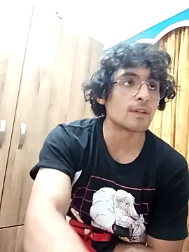 Apolo Men online show from April 8, 5:19 am